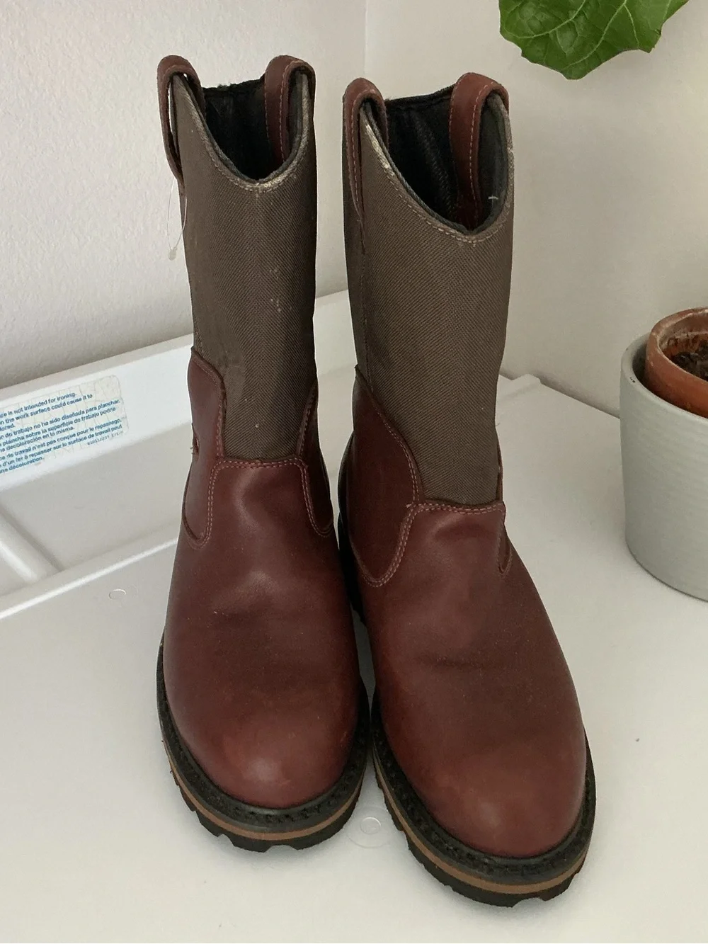 Rocky Chestnut Brown Leather Work Boot Sz 8W Worn Once